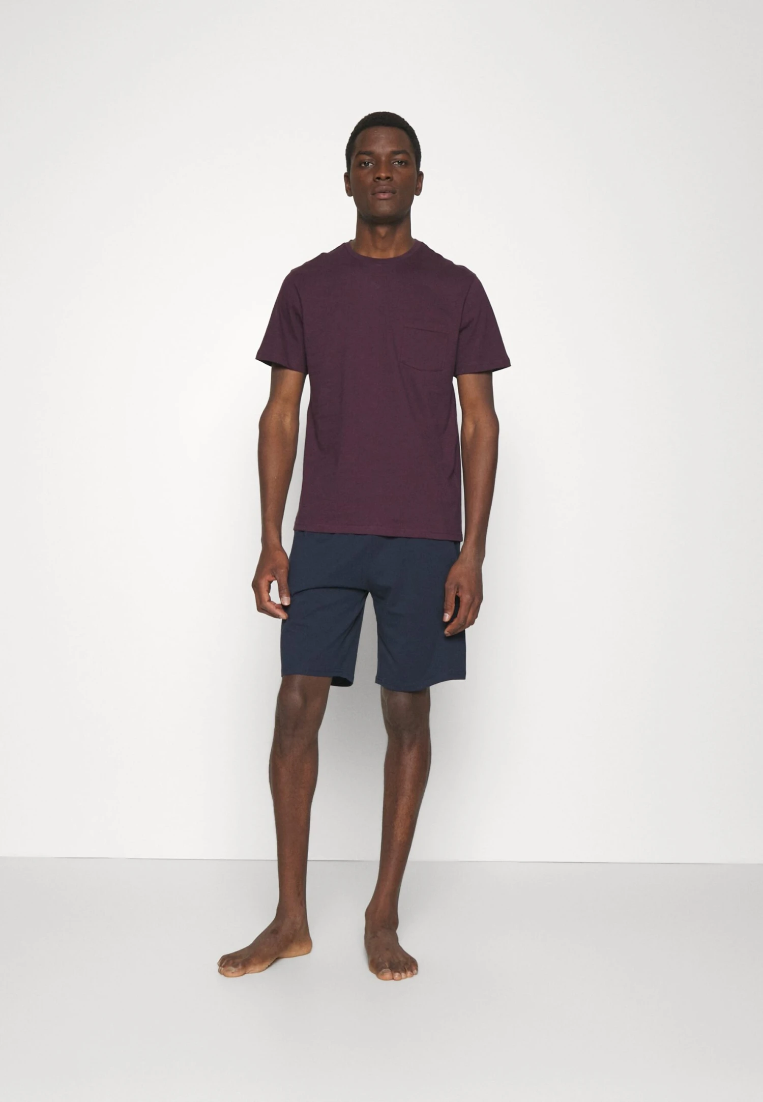 Pier One Pyjama - Dark Blue/Bordeaux 1 Pier One Pyjama - Dark Blue/Bordeaux