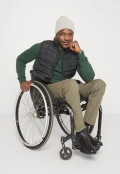 Pier One Bodywarmer - Black -Pier One Verkoopwinkel 336bb9182f0a4a37bec68dd5919004c6