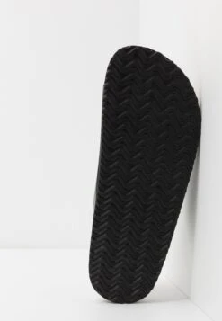 Pier One Unisex - Pantoffels - Black -Pier One Verkoopwinkel 4a735c24e60449a29969a0148d036b07