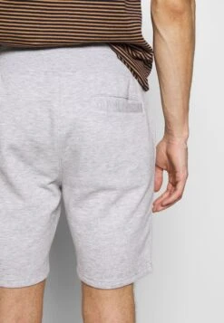 Pier One 2 Pack - Shorts -Light Grey /Black -Pier One Verkoopwinkel 6ba6400f66f84542b84ee27faefc2a3b