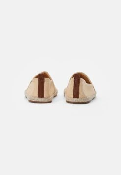Pier One Rena Espadrille Unisex - Espadrilles - Beige 8 Pier One Rena Espadrille Unisex - Espadrilles - Beige -Pier One Verkoopwinkel 8310eea23d7d45459447954d543b0c0d