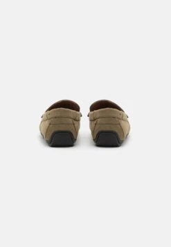 Pier One Unisex - Mocassins - Olive -Pier One Verkoopwinkel 83d1f5a6a06847da9775750cb73a9d57