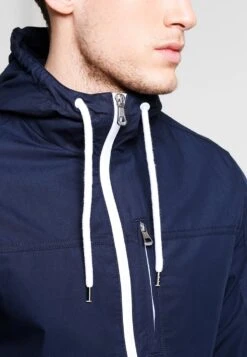 Pier One Lichte Jas - Dark Blue 9 Pier One Lichte Jas - Dark Blue -Pier One Verkoopwinkel 855c4000e63642a295818f6690e02cd3