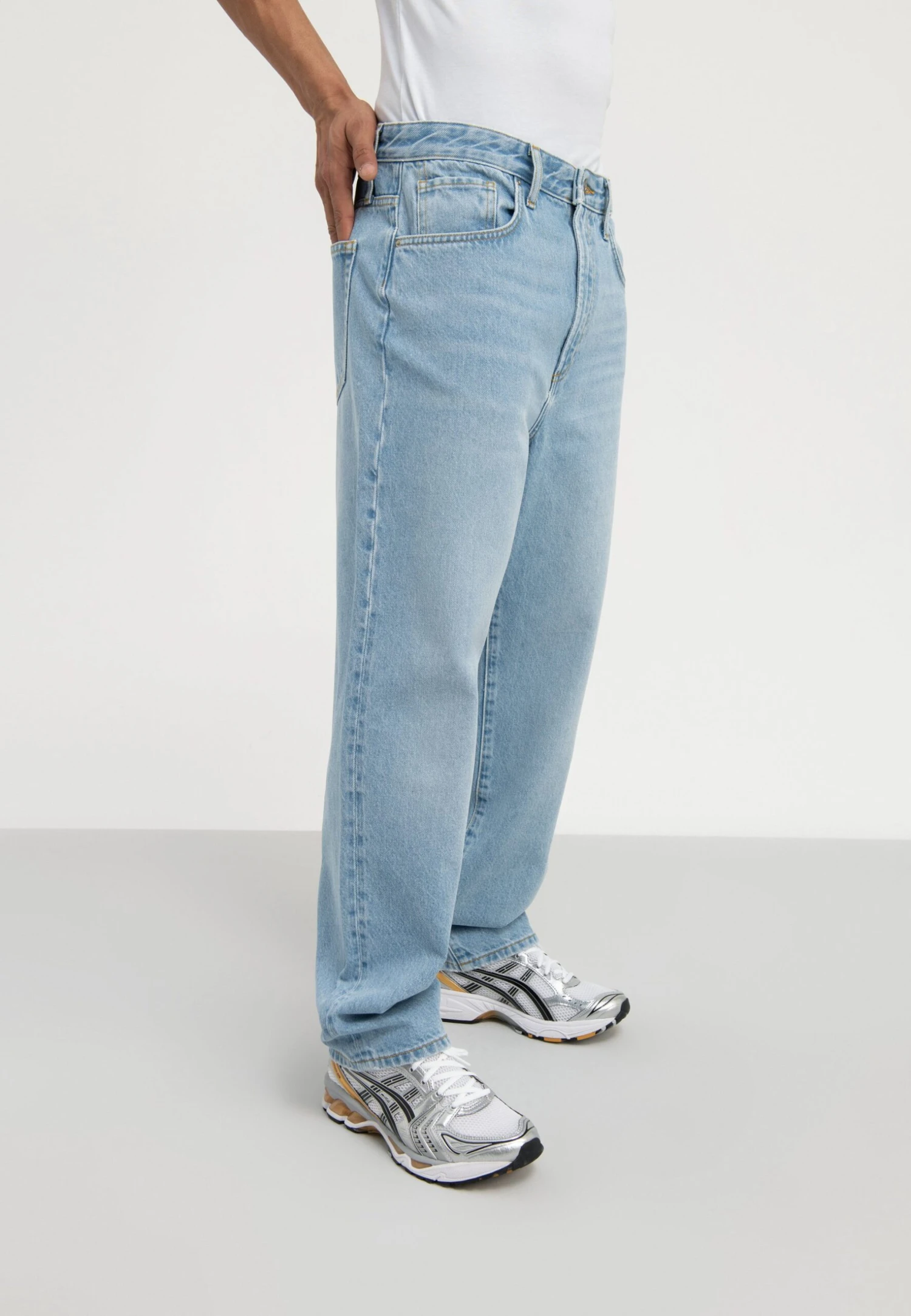 Pier One Relaxed Fit Jeans - Light Blue Denim 4 Pier One Relaxed Fit Jeans - Light Blue Denim - Afbeelding 4