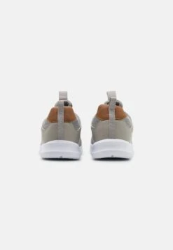 Pier One Sneakers Laag - Light Grey -Pier One Verkoopwinkel b32d823083954dad9c3bfe71ef720aca