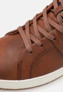 Pier One Sneakers Hoog - Cognac 11 Pier One Sneakers Hoog - Cognac -Pier One Verkoopwinkel b72c2c26a41d4606a44be9f2efeae0dc