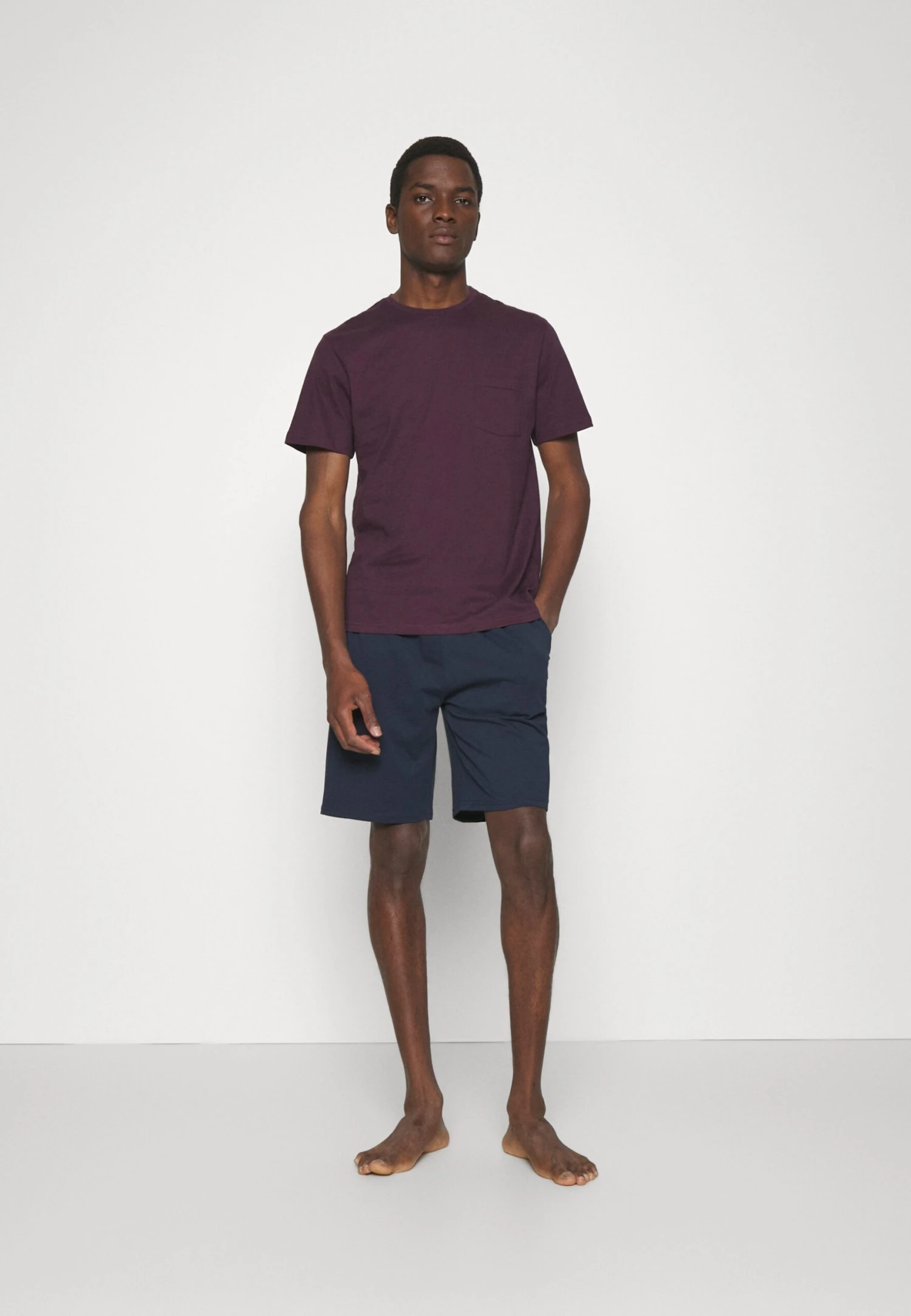 Pier One Pyjama - Dark Blue/Bordeaux 2 Pier One Pyjama - Dark Blue/Bordeaux - Afbeelding 2