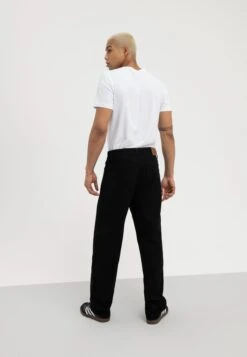 Pier One Relaxed Fit Jeans - Black Denim -Pier One Verkoopwinkel bf404b2702f147db8268635cd2118982