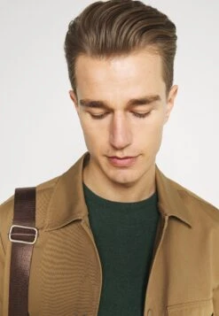 Pier One Basic Crewneck - Trui - Mottled Dark Green -Pier One Verkoopwinkel c4a75157027844b18a449c0bf30f39e5