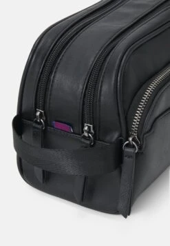 Pier One Toilettas - Black -Pier One Verkoopwinkel f533c08f73014507a19f0f1471b18552